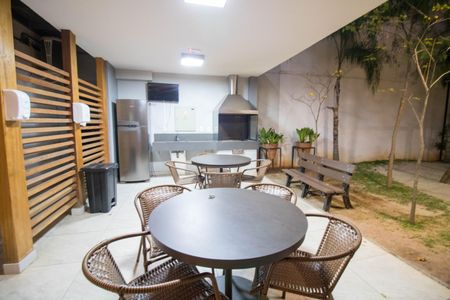 Apartamento à venda com 71m², 2 quartos e 1 vagaÁrea comum