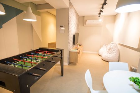 Apartamento à venda com 71m², 2 quartos e 1 vagaÁrea comum