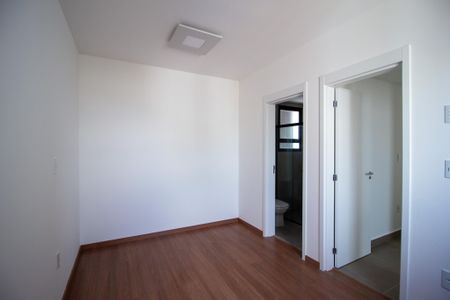 Apartamento para alugar com 69m², 2 quartos e 2 vagasSuite