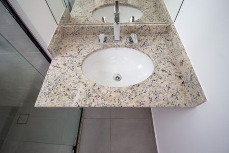 Apartamento para alugar com 69m², 2 quartos e 2 vagasBanheiro da Suíte