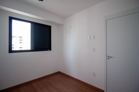Apartamento para alugar com 69m², 2 quartos e 2 vagasQuarto