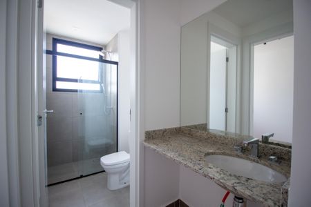 Apartamento para alugar com 69m², 2 quartos e 2 vagasBanheiro