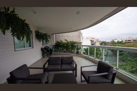 Apartamento à venda com 160m², 3 quartos e 3 vagasVaranda da Sala