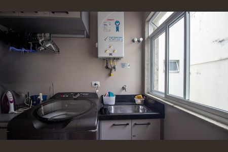 Apartamento à venda com 160m², 3 quartos e 3 vagasCozinha e Área de Serviço