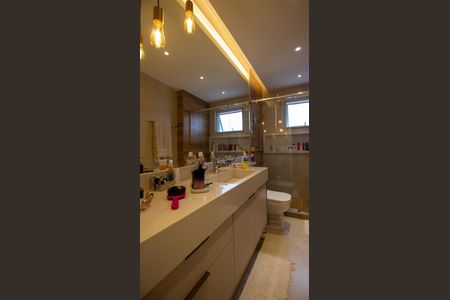 Apartamento à venda com 160m², 3 quartos e 3 vagasBanheiro da Suíte