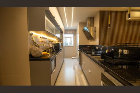 Apartamento à venda com 160m², 3 quartos e 3 vagasCozinha e Área de Serviço