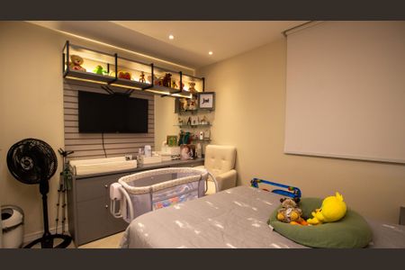 Apartamento à venda com 160m², 3 quartos e 3 vagasQuarto 2