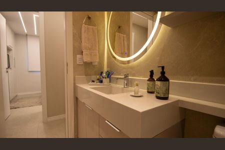 Apartamento à venda com 160m², 3 quartos e 3 vagasBanheiro Social