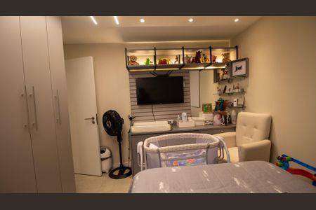 Apartamento à venda com 160m², 3 quartos e 3 vagasQuarto 2