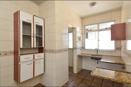Apartamento à venda com 68m², 2 quartos e 2 vagas Apartamento à venda com 68m², 2 quartos e 2 vagasCozinha