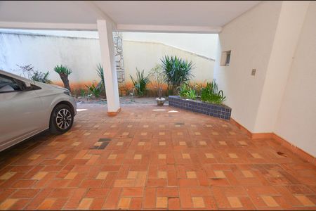 Apartamento à venda com 68m², 2 quartos e 2 vagas Apartamento à venda com 68m², 2 quartos e 2 vagasGaragem