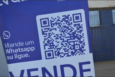 Apartamento à venda com 68m², 2 quartos e 2 vagas Apartamento à venda com 68m², 2 quartos e 2 vagasPlaca