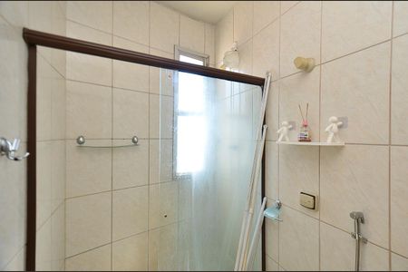 Apartamento à venda com 68m², 2 quartos e 2 vagas Apartamento à venda com 68m², 2 quartos e 2 vagasBanheiro Suite