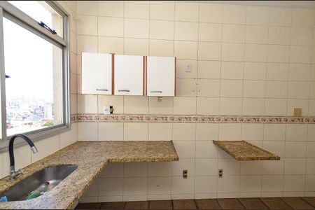 Apartamento à venda com 68m², 2 quartos e 2 vagas Apartamento à venda com 68m², 2 quartos e 2 vagasCozinha