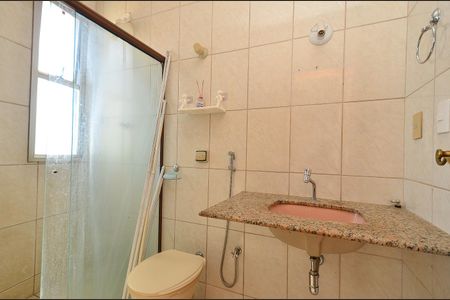 Apartamento à venda com 68m², 2 quartos e 2 vagas Apartamento à venda com 68m², 2 quartos e 2 vagasBanheiro Suite