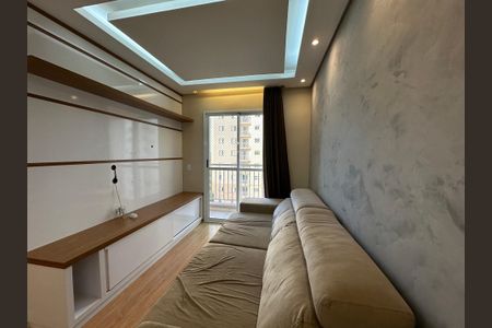 Sala de apartamento para alugar com 2 quartos, 61m² em Jardim Tupanci, Barueri