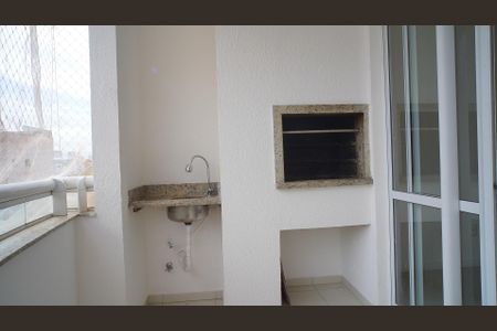 Apartamento para alugar com 82m², 2 quartos e 2 vagas Apartamento para alugar com 82m², 2 quartos e 2 vagasVaranda