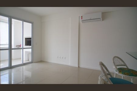Apartamento para alugar com 82m², 2 quartos e 2 vagas Apartamento para alugar com 82m², 2 quartos e 2 vagasSala