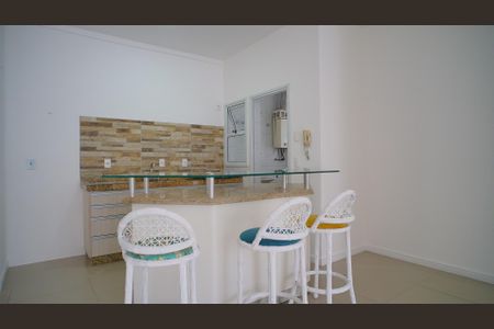 Apartamento para alugar com 82m², 2 quartos e 2 vagas Apartamento para alugar com 82m², 2 quartos e 2 vagasCozinha