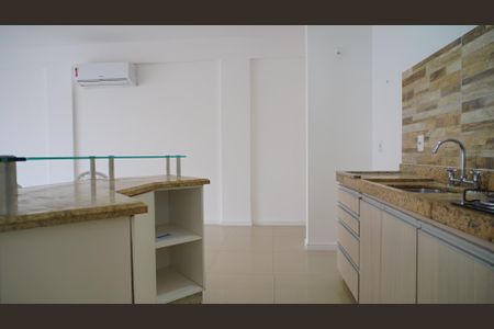 Apartamento para alugar com 82m², 2 quartos e 2 vagas Apartamento para alugar com 82m², 2 quartos e 2 vagasCozinha