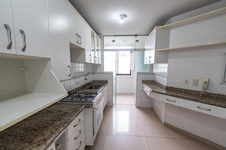 Apartamento à venda com 85m², 2 quartos e 1 vagaCozinha