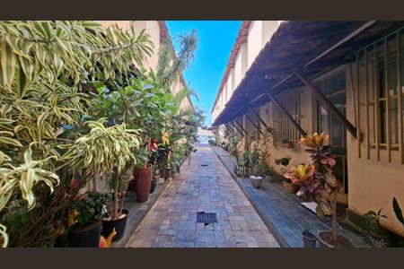 Casa de condomínio à venda com 68m², 3 quartos e 1 vagacondominio