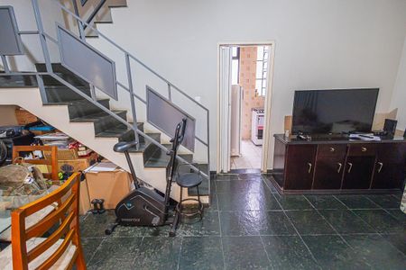 Sala de casa de condomínio à venda com 3 quartos, 68m² em Itapoã, Belo Horizonte