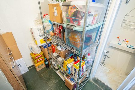 Casa de condomínio à venda com 68m², 3 quartos e 1 vagaDespensa