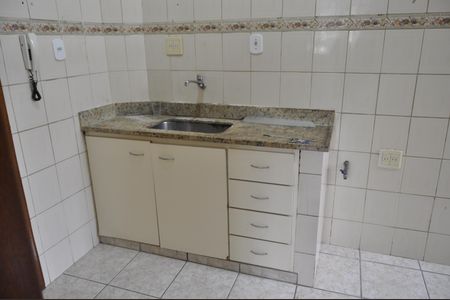 Apartamento para alugar com 60m², 2 quartos e sem vagaCozinha
