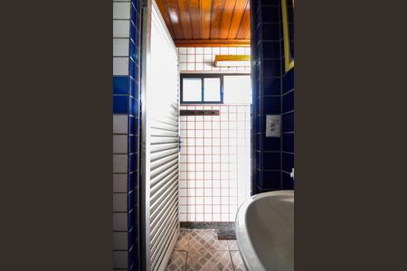 Casa de condomínio para alugar com 360m², 3 quartos e 3 vagasBanheiro (Terraço)