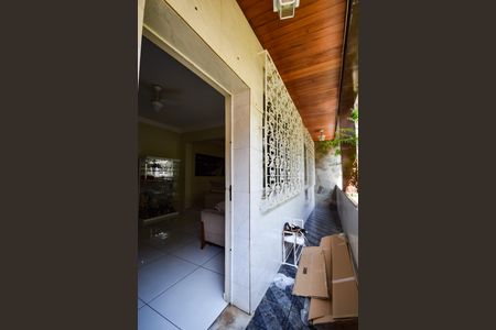 Casa de condomínio para alugar com 360m², 3 quartos e 3 vagasVaranda