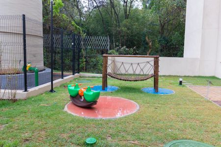 Apartamento para alugar com 32m², 2 quartos e sem vagaÁrea comum - Playground