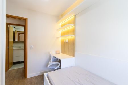 Apartamento para alugar com 62m², 2 quartos e 1 vagaQuarto