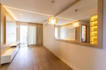 Apartamento para alugar com 62m², 2 quartos e 1 vagaSala