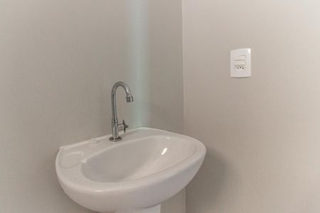 Apartamento para alugar com 27m², 1 quarto e sem vagaBanheiro