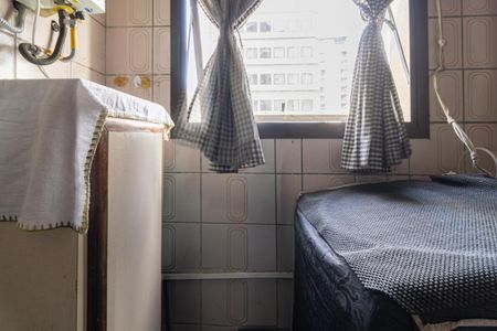 Apartamento à venda com 45m², 1 quarto e 1 vaga Apartamento à venda com 45m², 1 quarto e 1 vagaÁrea de Serviço