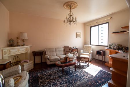 Apartamento à venda com 214m², 4 quartos e 3 vagasSala de Tv