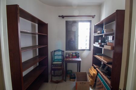 Apartamento à venda com 214m², 4 quartos e 3 vagasQuarto de Serviço