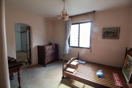 Apartamento à venda com 214m², 4 quartos e 3 vagasSuíte 1