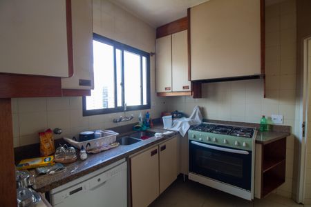 Apartamento à venda com 214m², 4 quartos e 3 vagasCozinha