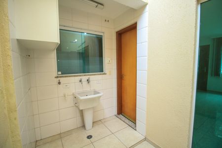 Casa à venda com 90m², 3 quartos e 2 vagasÁrea de Serviço