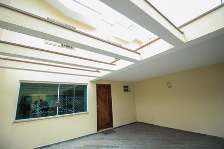 Casa à venda com 90m², 3 quartos e 2 vagasÁrea comum