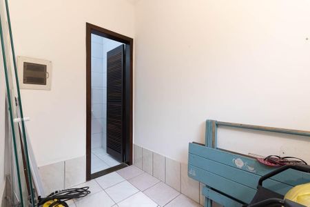 Casa à venda com 153m², 4 quartos e 3 vagas Casa à venda com 153m², 4 quartos e 3 vagasCloset da Suíte 2