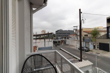 Casa à venda com 153m², 4 quartos e 3 vagas Casa à venda com 153m², 4 quartos e 3 vagasVaranda do Quarto 2