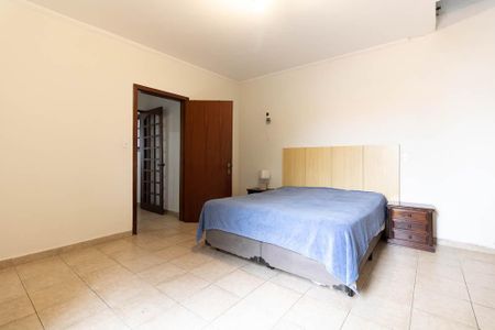 Casa à venda com 153m², 4 quartos e 3 vagas Casa à venda com 153m², 4 quartos e 3 vagasSuíte 1