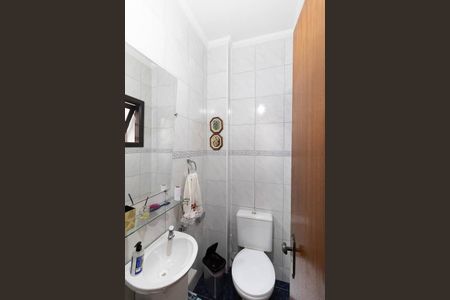 Casa à venda com 153m², 4 quartos e 3 vagas Casa à venda com 153m², 4 quartos e 3 vagasLavabo