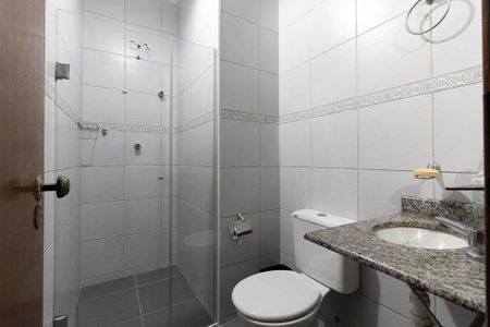Casa à venda com 153m², 4 quartos e 3 vagas Casa à venda com 153m², 4 quartos e 3 vagasBanheiro Social