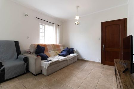 Casa à venda com 153m², 4 quartos e 3 vagas Casa à venda com 153m², 4 quartos e 3 vagasSala