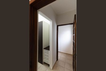 Casa à venda com 153m², 4 quartos e 3 vagas Casa à venda com 153m², 4 quartos e 3 vagasCloset da Suíte 1