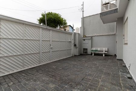 Casa à venda com 153m², 4 quartos e 3 vagas Casa à venda com 153m², 4 quartos e 3 vagasGaragem